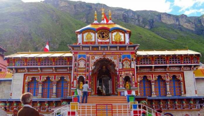 Ruckus on Devasthanam Board: Char Dham priests protested on their head, will the government take a big decision now?