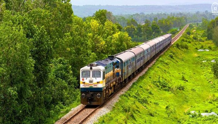 IRCTC Indian Railway Ticket Booking Rules: Know these 10 important rules before booking tickets, otherwise there will be trouble