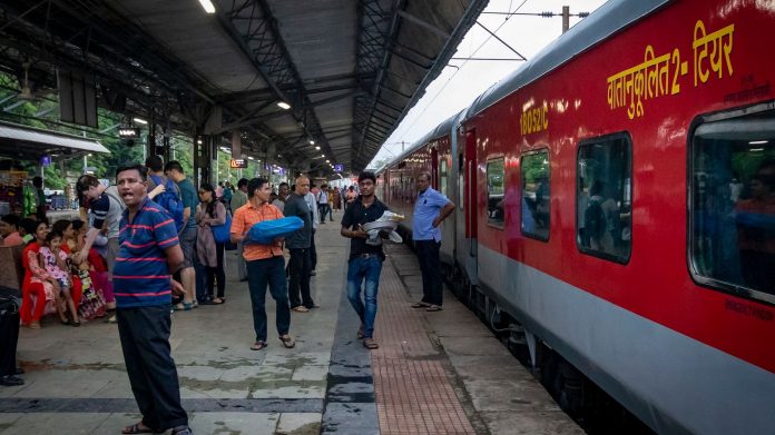 Indian Railways: Railways has given great news to crores of people, passengers will get these goods for free in the train, not a single penny will have to be paid!