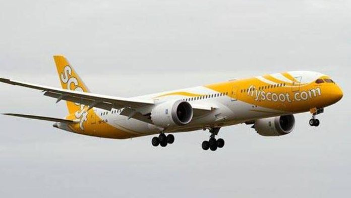 Scoot Airlines: Recently, Scoot Airlines, a subsidiary airline of Singapore Airlines, came into the limelight when on January 18, the airline's flight from Amritsar to Singapore was started except some passengers. A total of 17 passengers had missed their flights as the flight timings were rescheduled. Aviation regulator DGCA had sought clarification from the airline. Now the airline is compensating the affected passengers for their losses. The airline made several offers to the affected passengers It has been informed by the airline that some options have been given to the passengers who missed the flight on January 18, out of which they can choose according to their convenience. Passengers can either book a free ticket on another flight within 14 days. Either they will get 120% refund in the form of vouchers. The airline can refund 100% in the mode of payment. The airline has told that all the affected 17 passengers have been managed. DGCA had sought a report from the airline The DGCA had sought a report from the airline regarding the incident on January 18. That day, the flight to Singapore at Sri Guru Ramdas Ji International Airport in Amritsar left without 17 passengers. An airline spokesperson said that the timing of the flight was advanced due to fog and fog. The flight timing was earlier at 7:55 in the night, but it was again changed to 3:45 in the evening. The airline says that most of the passengers were informed about this, but there were some 17 passengers because their travel agent did not inform them at the right time. The airport director told PTI that 